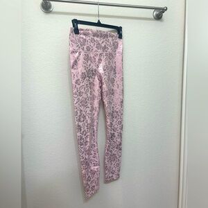 Fabletics size small light pink legging with a shiny metallic pattern embossed